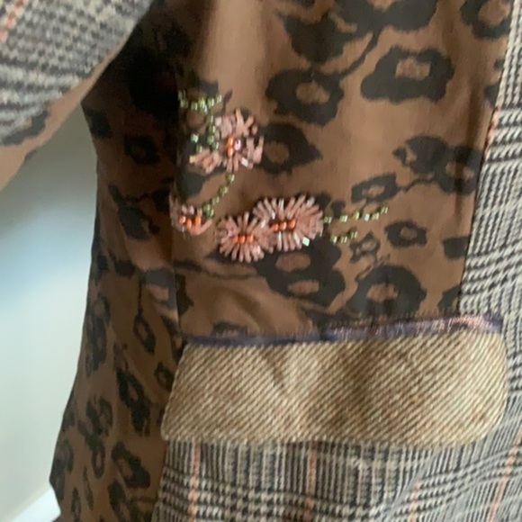 𝅺Anvrdie (Angels never die) brown plaid mixed design and beaded placket jacket - Picture 3 of 11